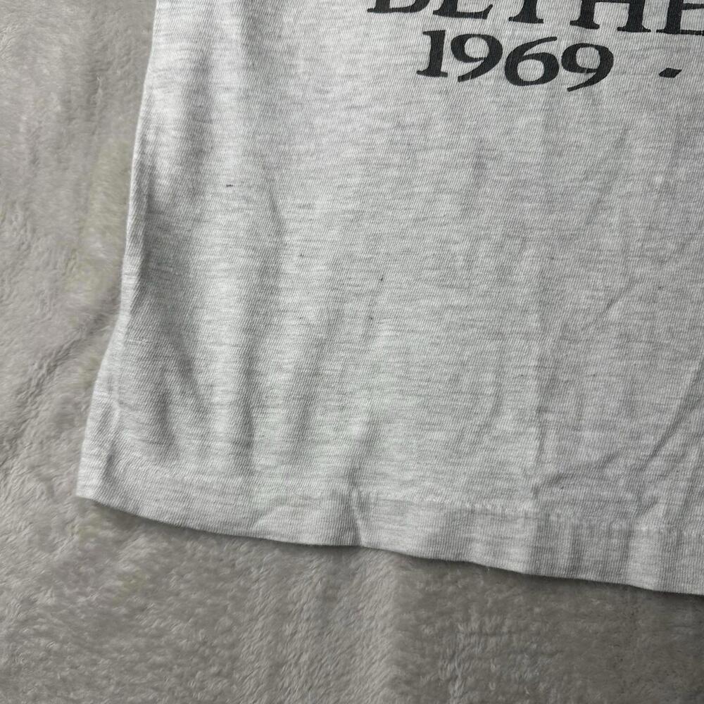 Vintage 1994 Woodstock 25th Anniversary Bethel‎ NY Graphic Music Band Tee Size L - Picture 3 of 10